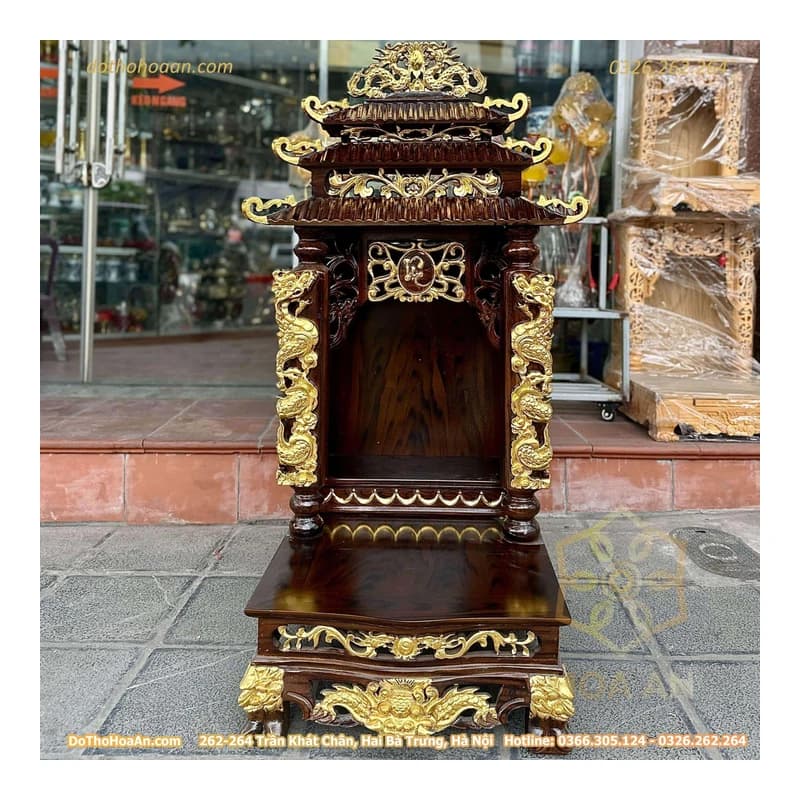 Bàn thờ Thần Tài gỗ cẩm cột rồng dát vàng